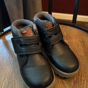 Carters boys black boots size 9